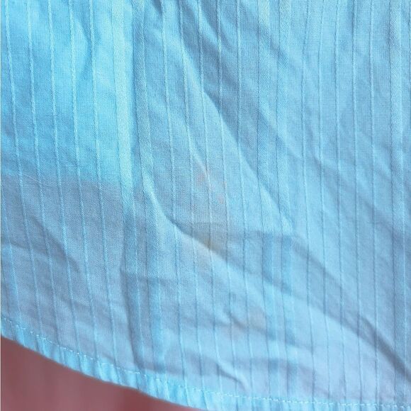 Perry Ellis Men’s Blue Button Down Collared Shirt Small - Picture 3 of 4